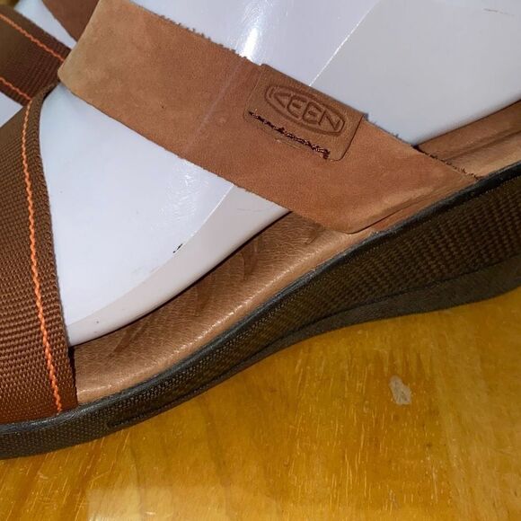 Keen Skyline Wedge Sandals Brown Leather Ankle Straps size 10 - Picture 2 of 9